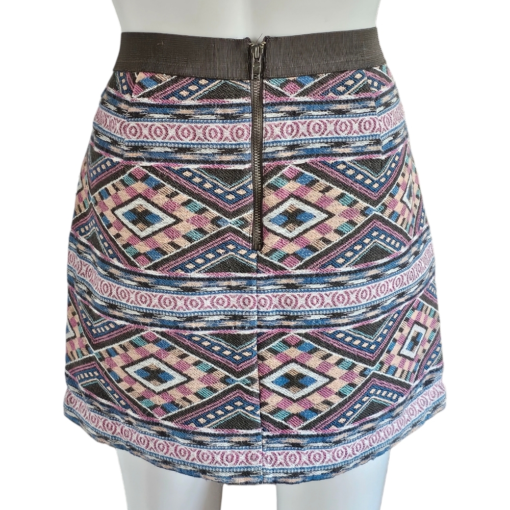 American Eagle Multicolored Aztec Mini Skirt Size… - image 5